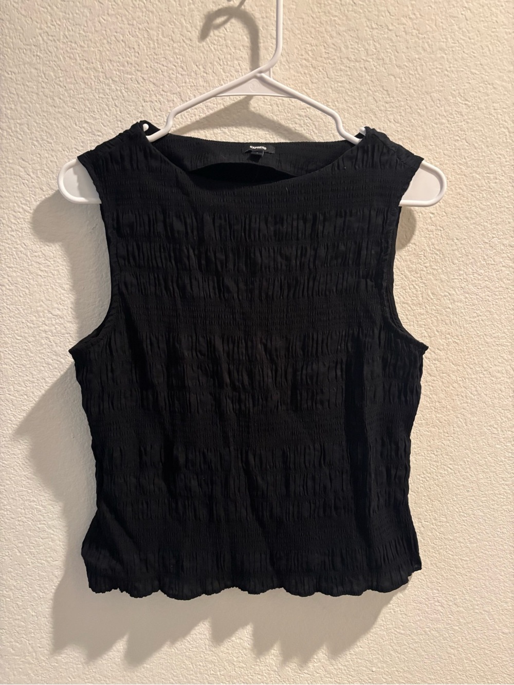 Express | Sleeveless Textured Tank Top | Black | Medium